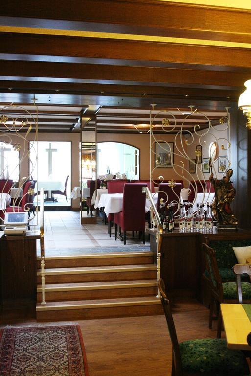 Weinhotel Hubertus Garni Klotten Εξωτερικό φωτογραφία