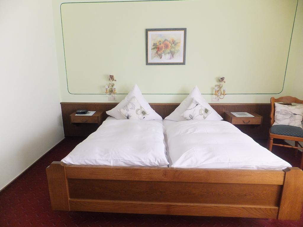 Weinhotel Hubertus Garni Klotten Δωμάτιο φωτογραφία