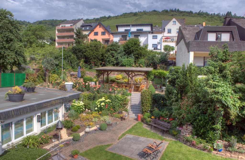Weinhotel Hubertus Garni Klotten Εξωτερικό φωτογραφία